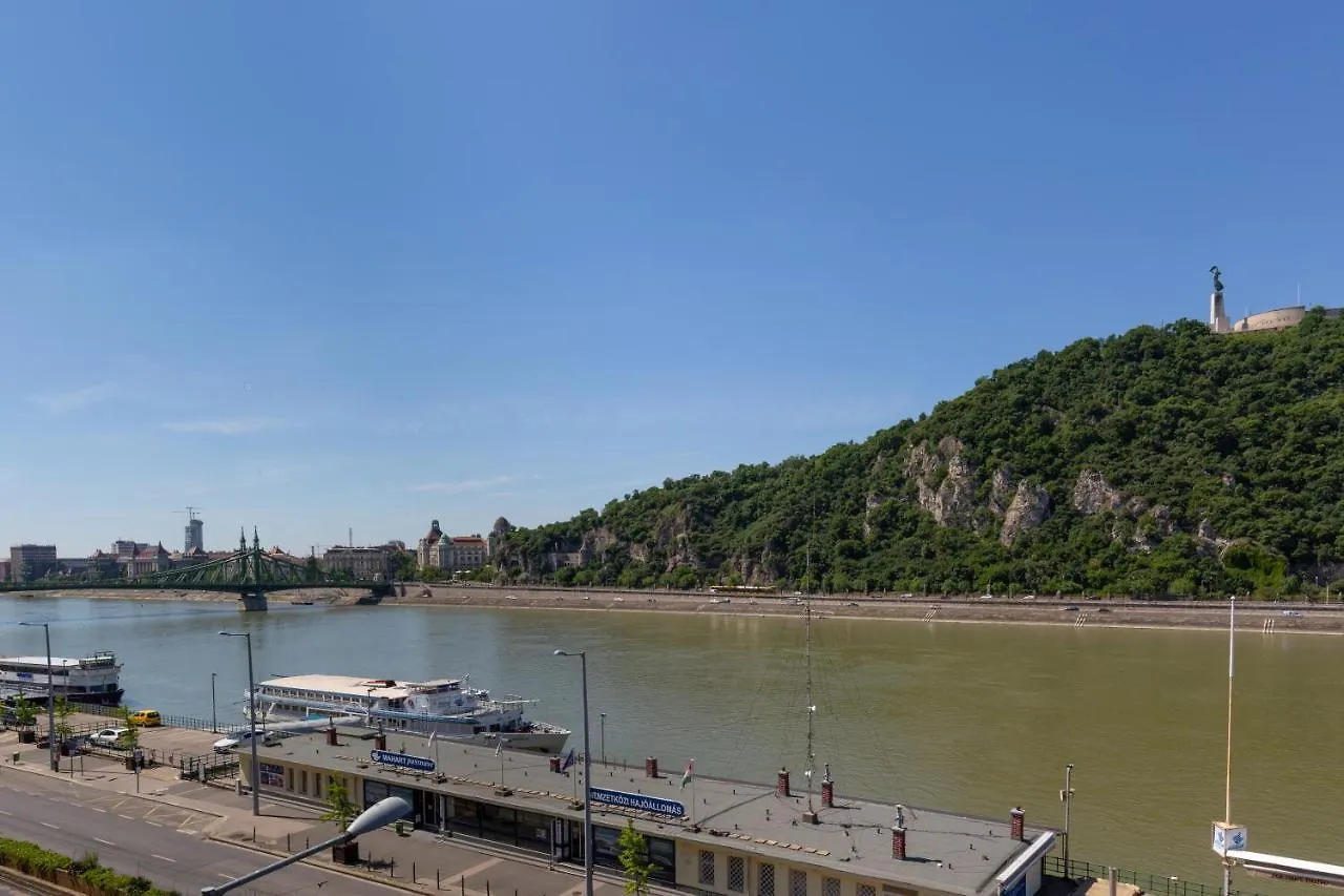 Apartman Designer Dream Home With Stunning View Budapest